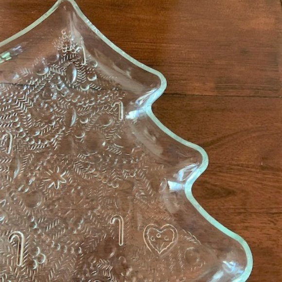 Christmas Tree Glass Cookie Plate - Picture 3 of 4